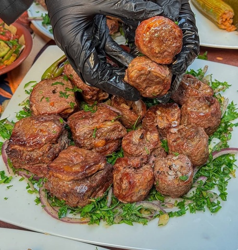 رول مشمش
